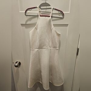 Dina Be White Textured Fit & Flare Halter Dress Size Medium Party Wedding Guest
